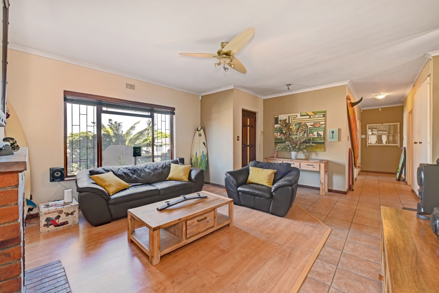 6 Bedroom Property for Sale in Welgelegen Western Cape